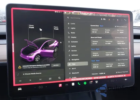 2022 Tesla Model Y Long Range Dual Motor All-Wheel Drive z USA, uszkodzony, nr VIN 7SAYGDEE3NF362863